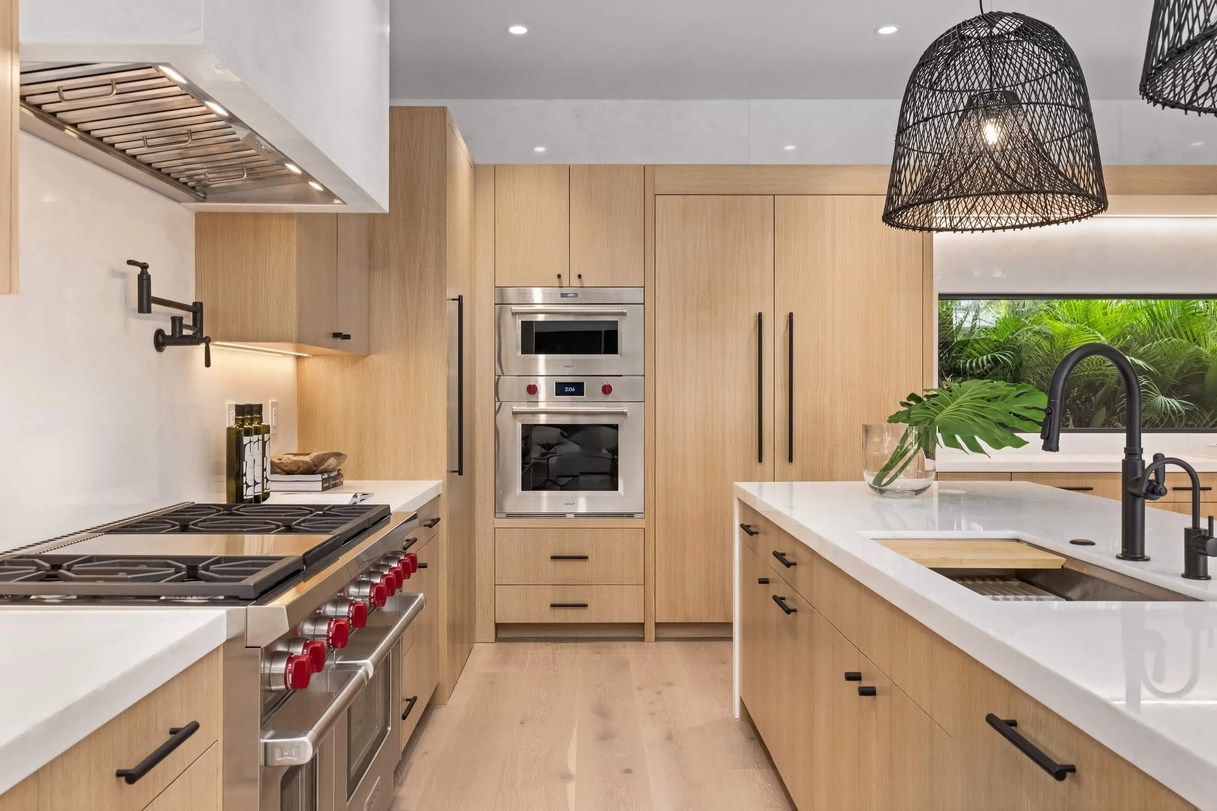 4024 Bonita — kitchen