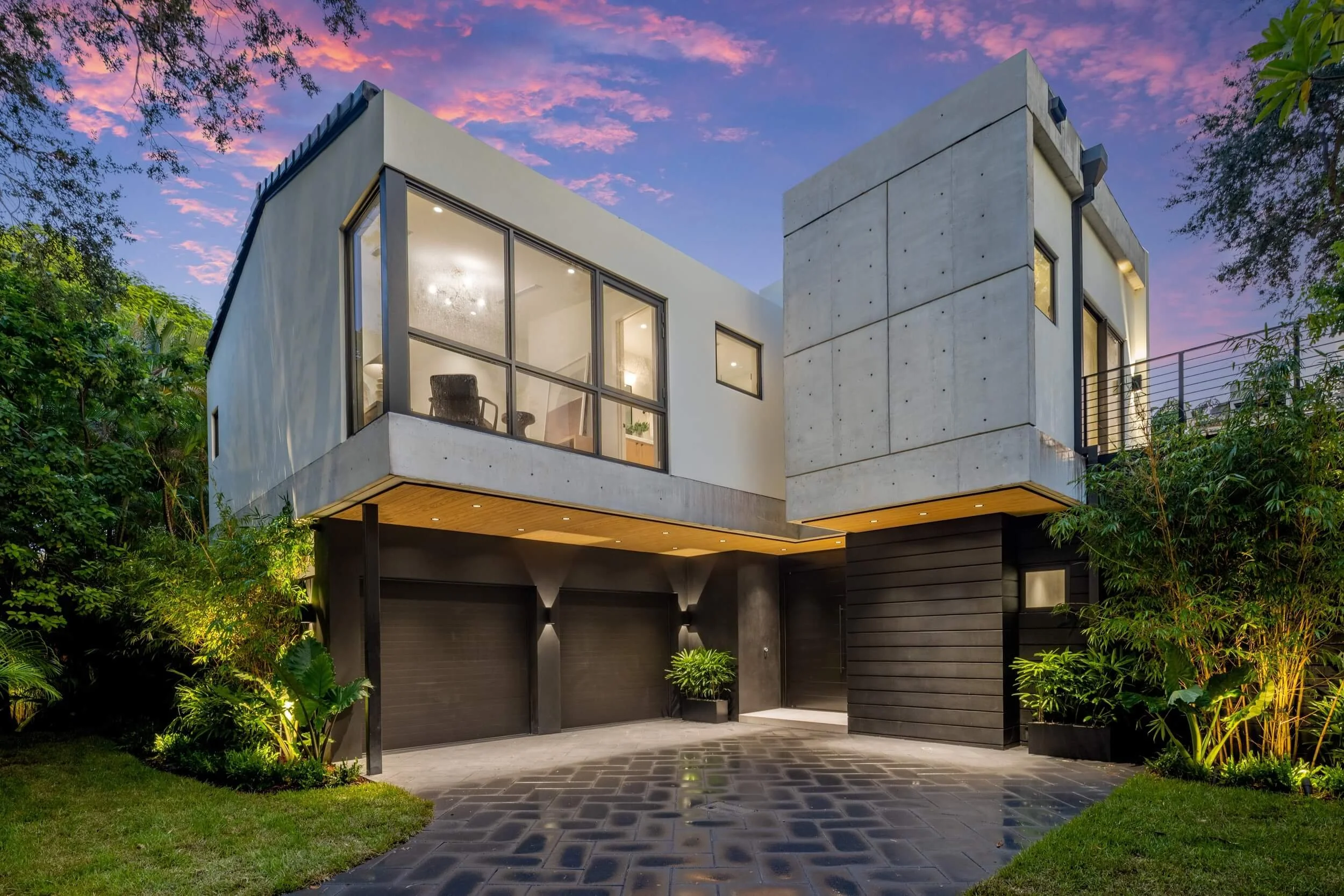 4024 Bonita — twilight exterior