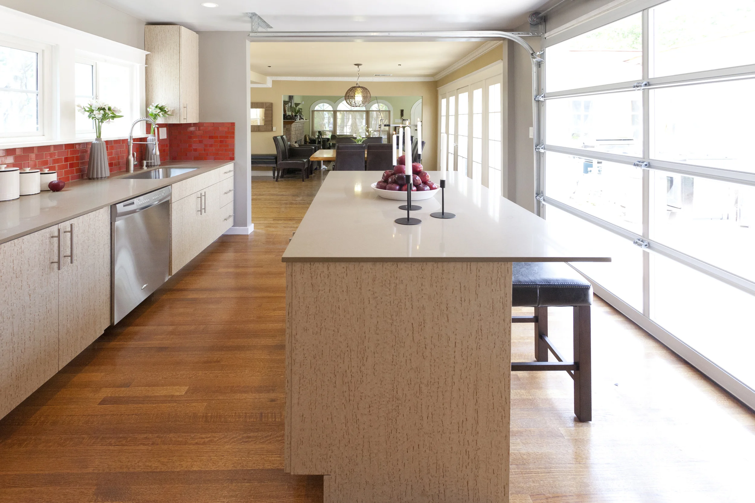 Airy LA Kitchen — kitchen