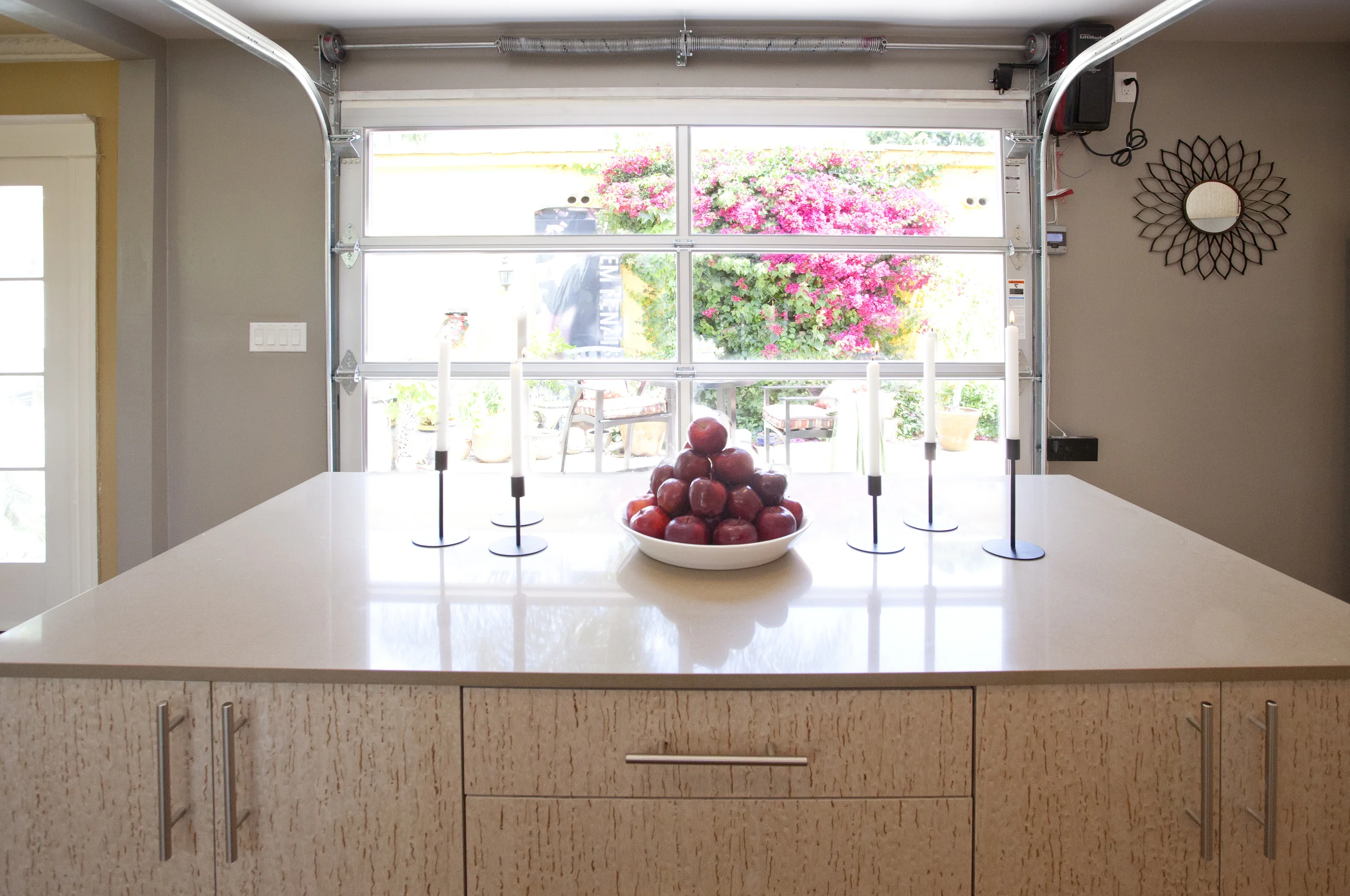 Airy LA Kitchen — kitchen
