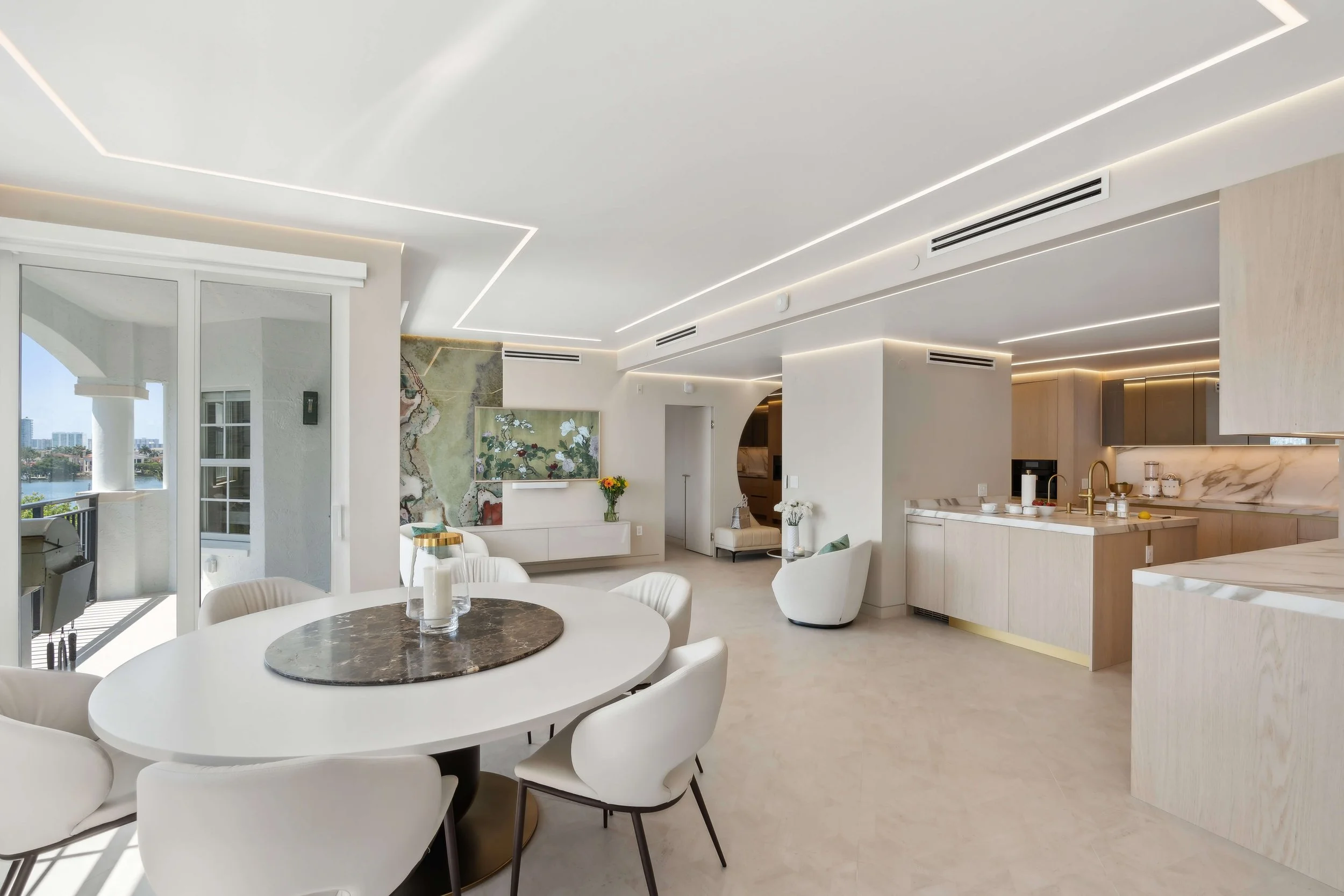 Aventura Condo by the Bay — living room