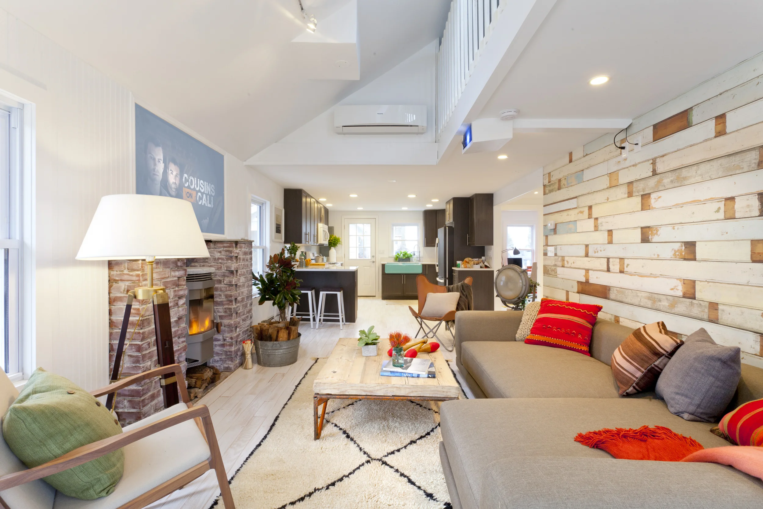 Jersey Shore Cottage — interior