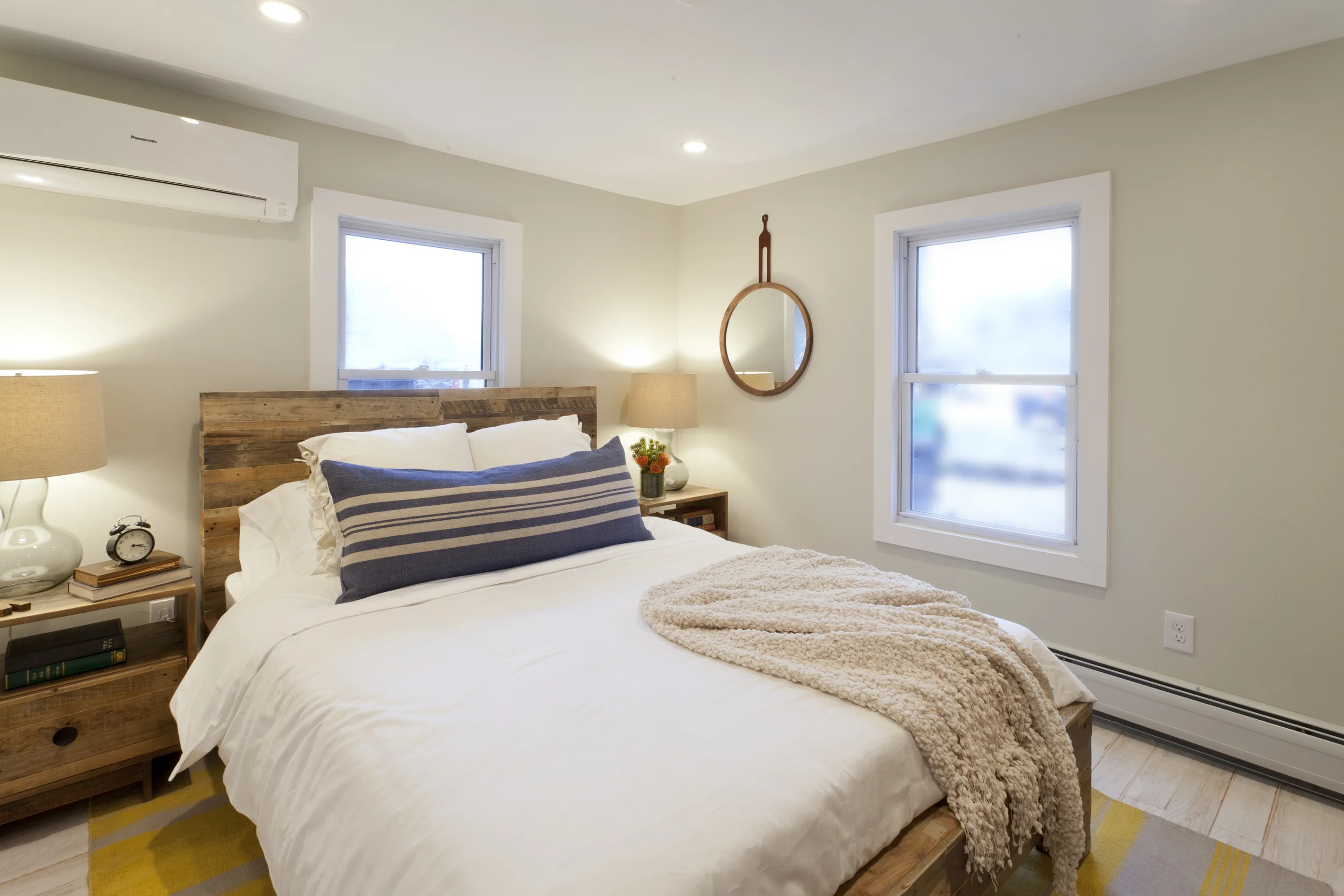 Jersey Shore Cottage — interior