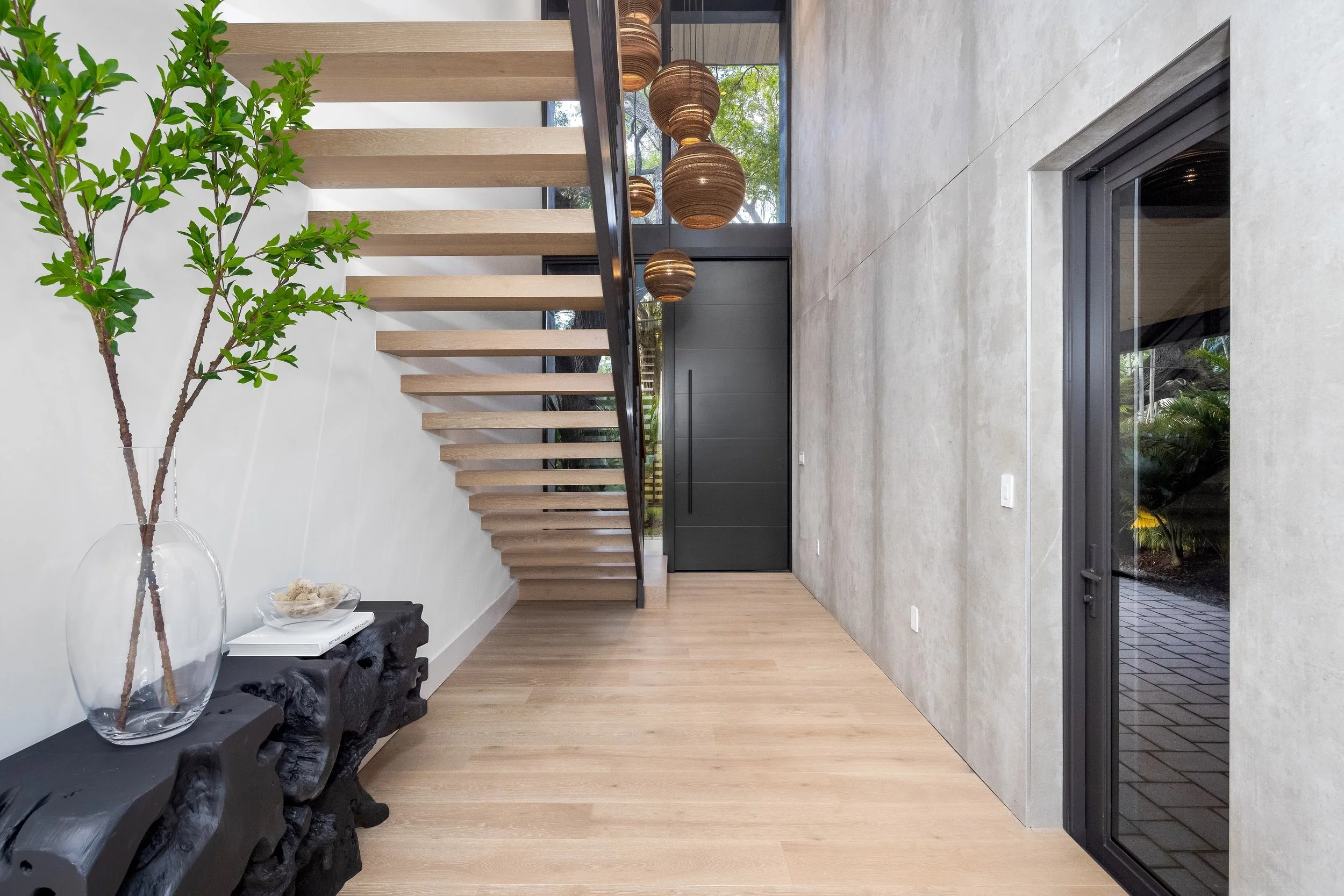 Little Palmetto — interior