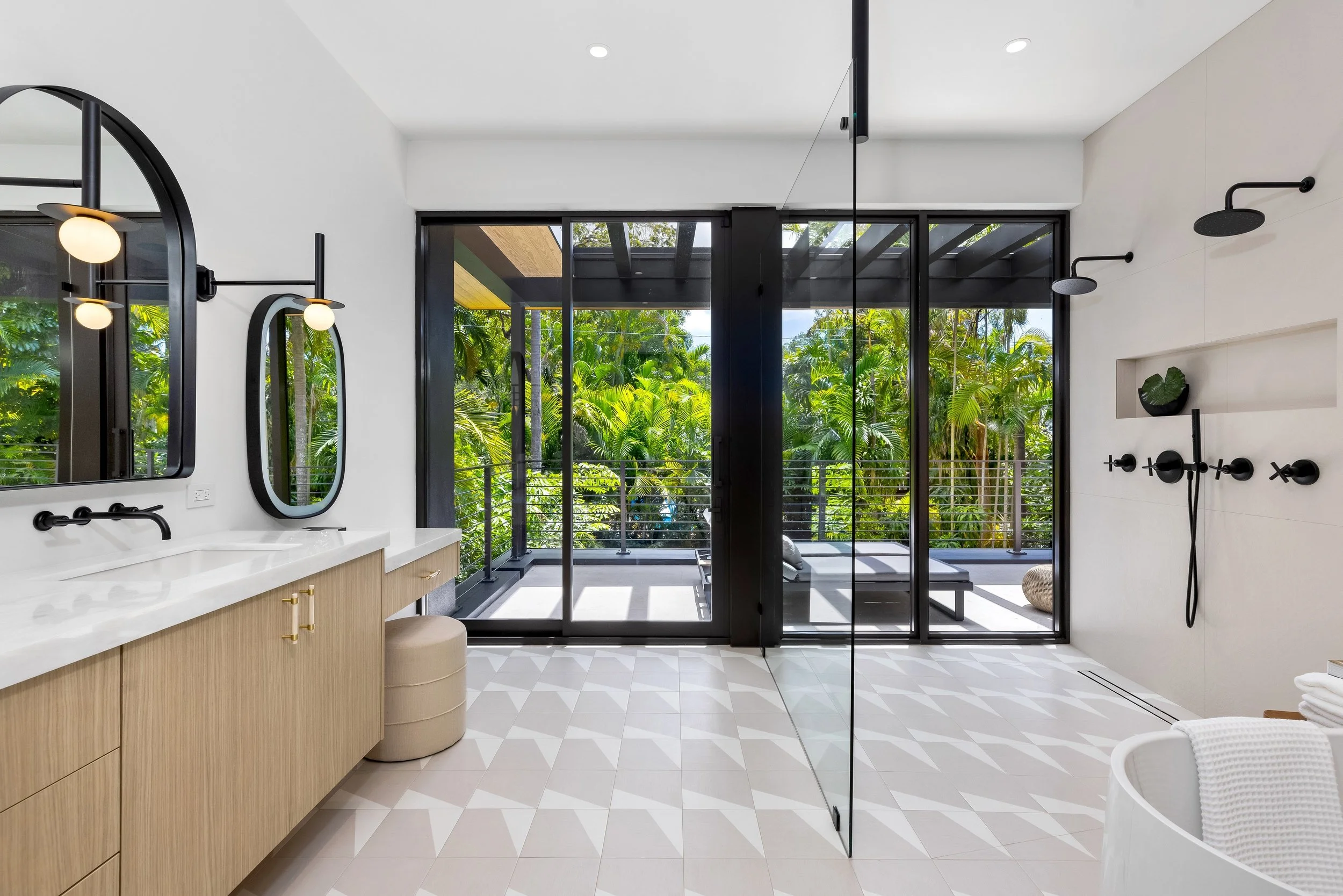 Little Palmetto — bathroom