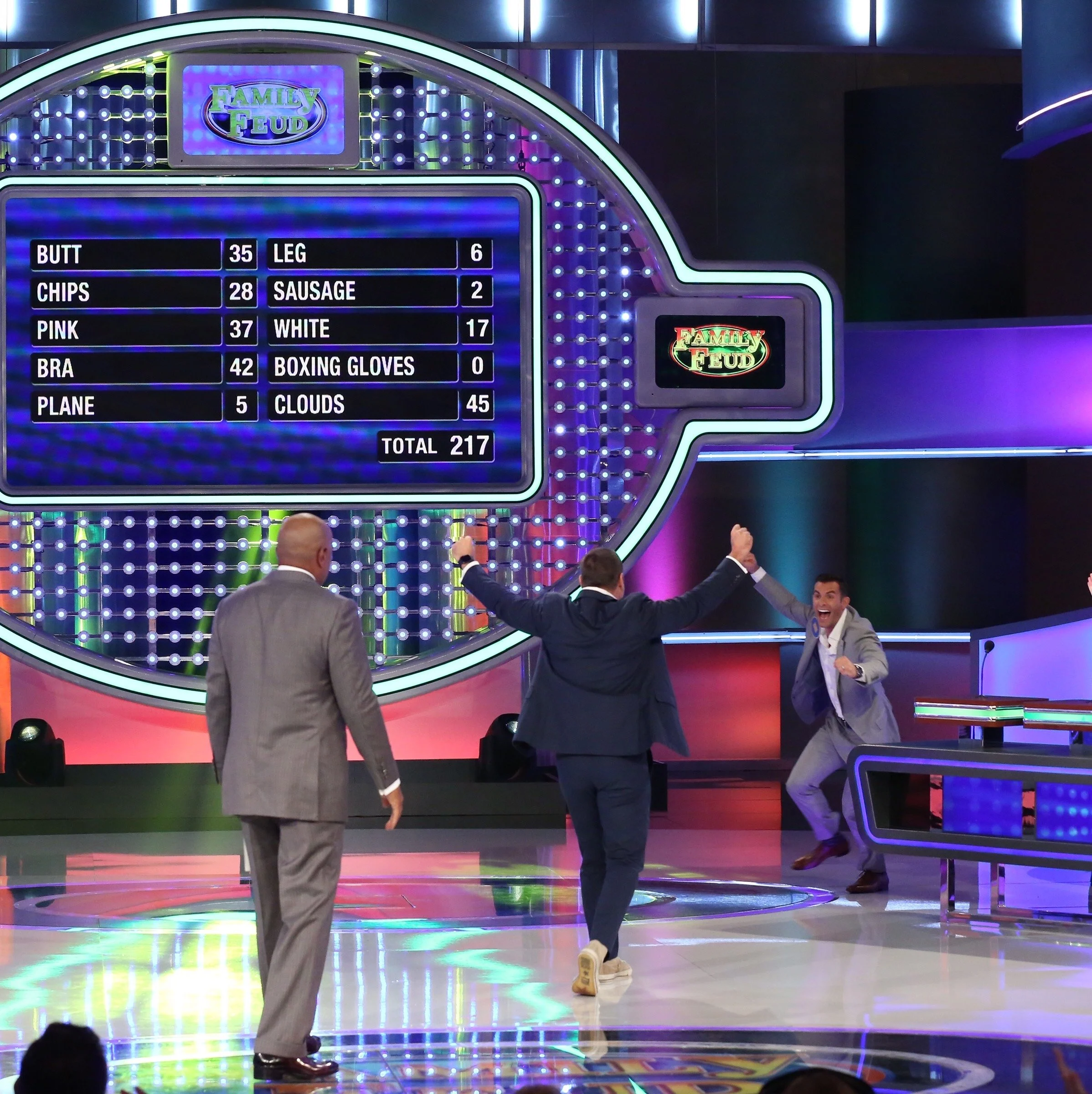 Celebrity Family Feud — Cousins vs. Property Brothers (we won!)