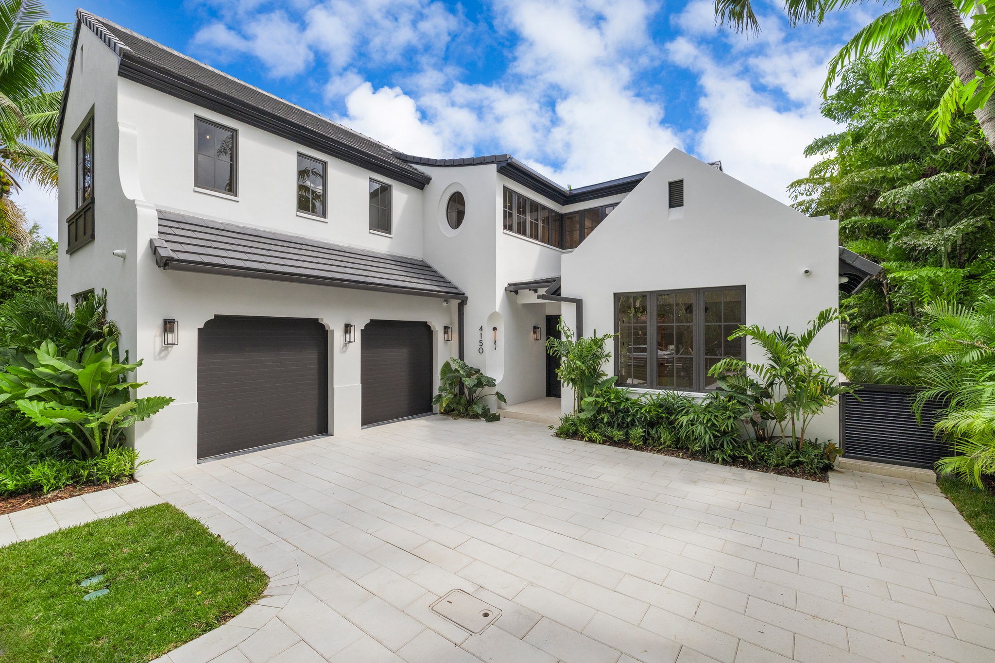 4150 El Prado — front exterior