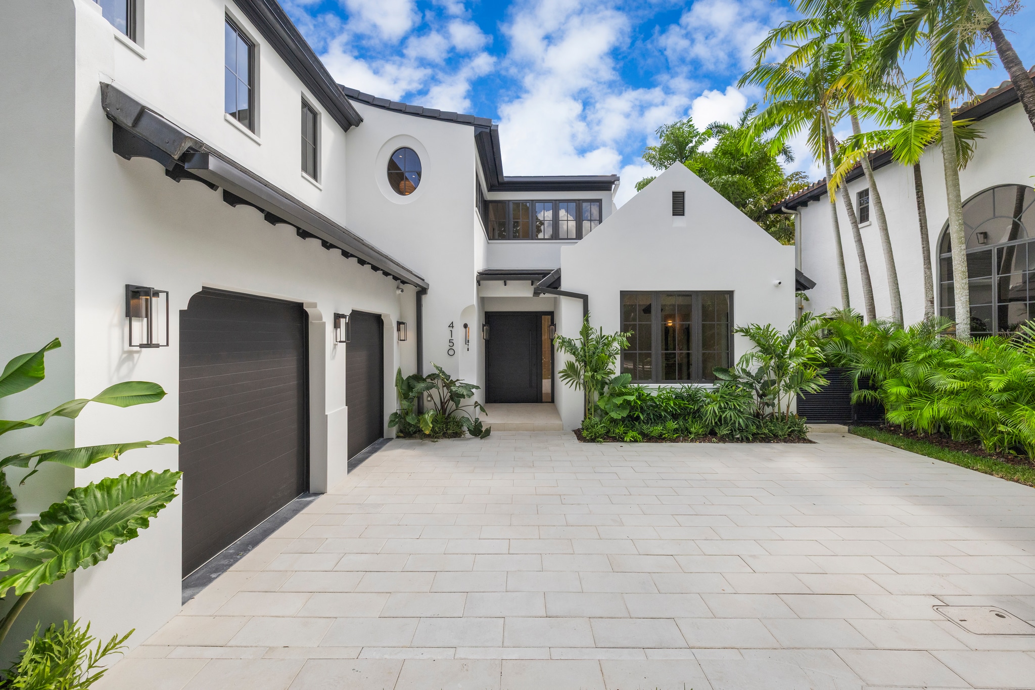4150 El Prado — front exterior
