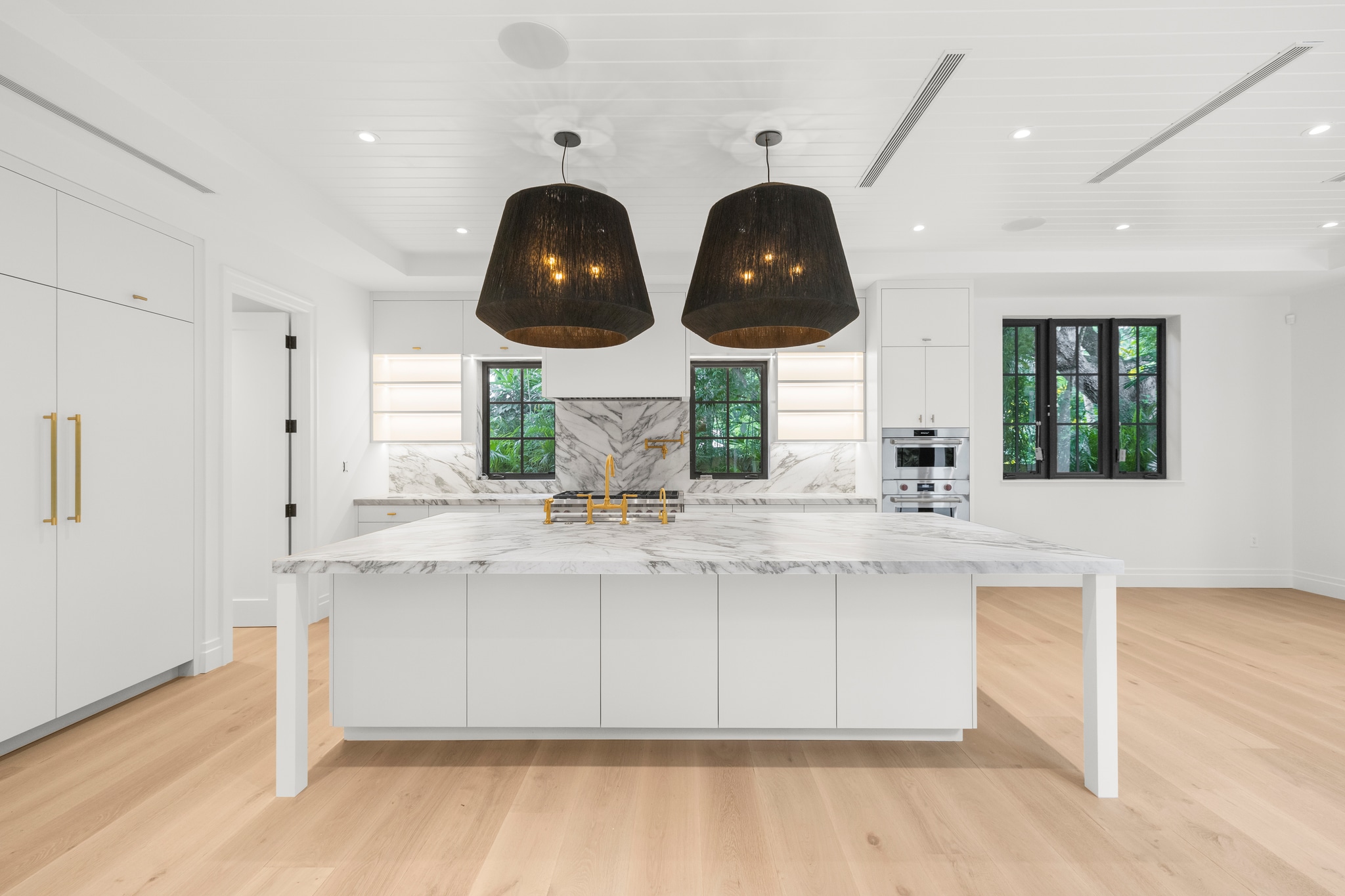 4150 El Prado — kitchen