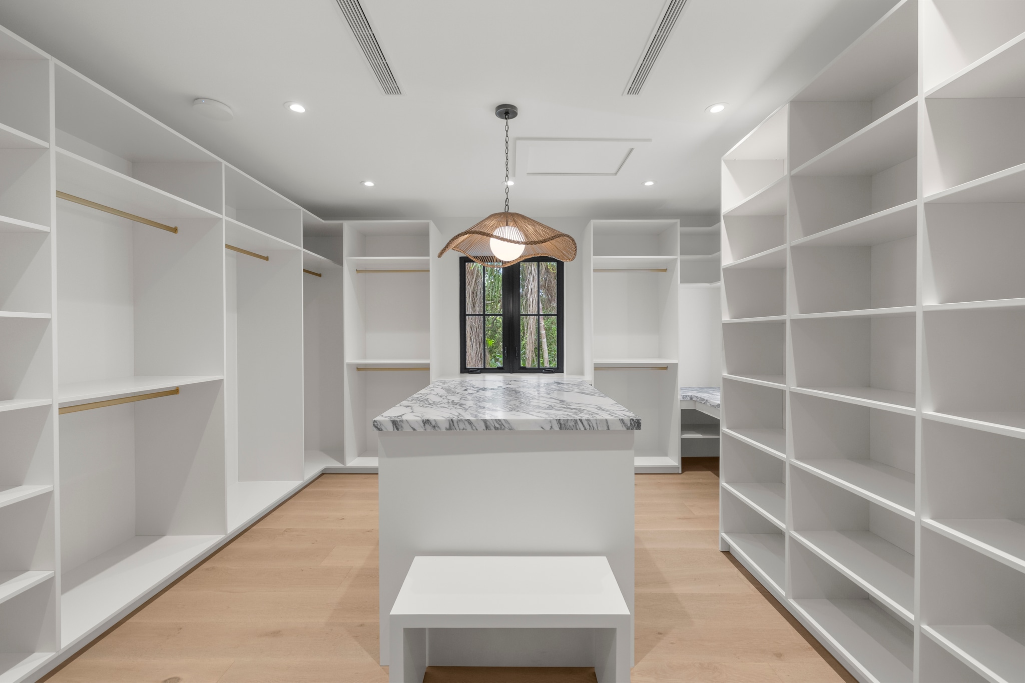 4150 El Prado — walk-in closet